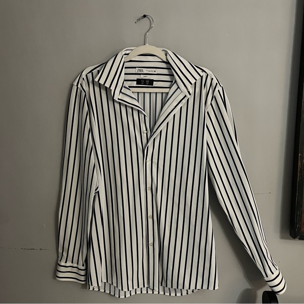 Large Zara slim fit button down